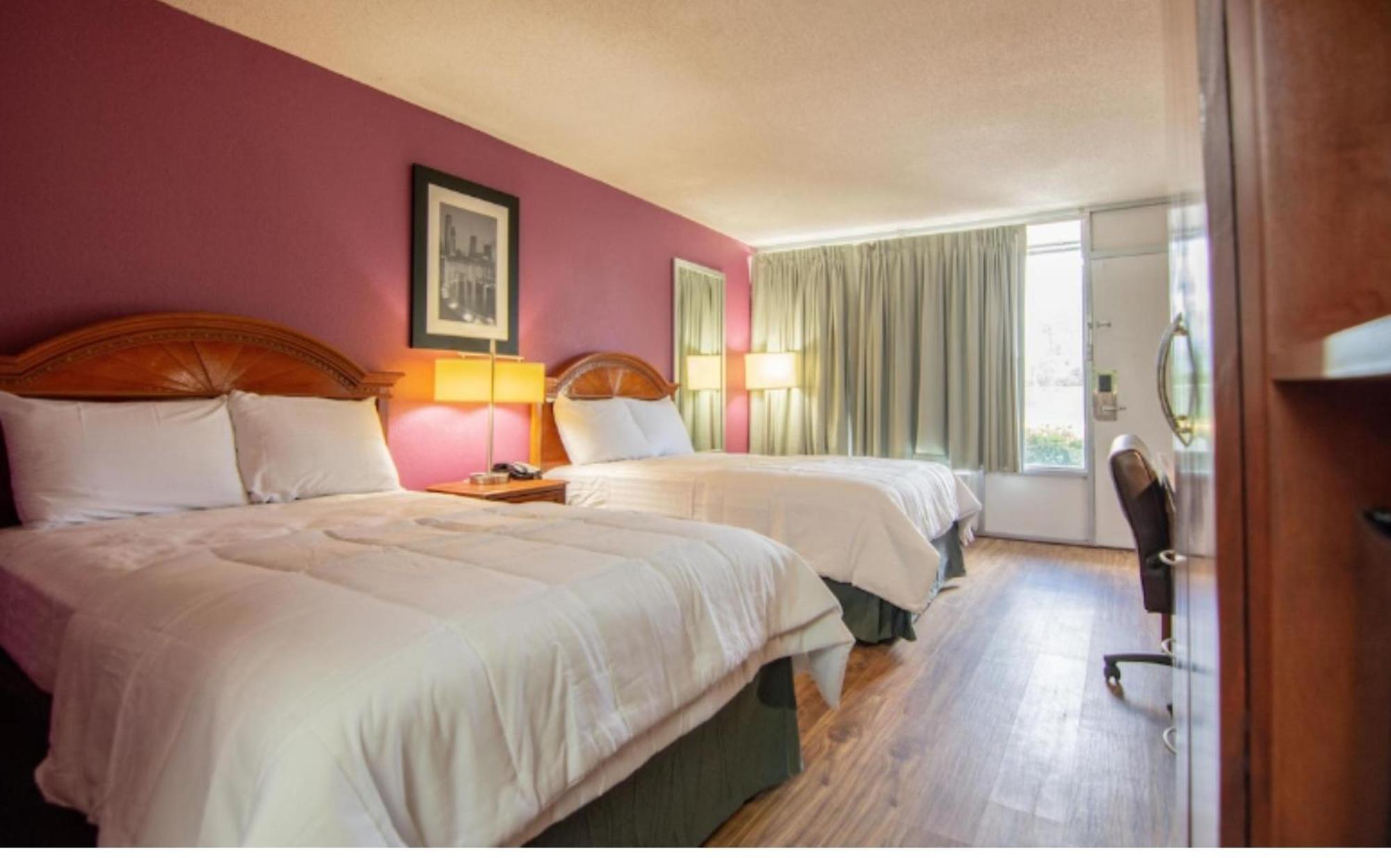Reidsville Inn & Suites By Oyo Hwy 29 エクステリア 写真