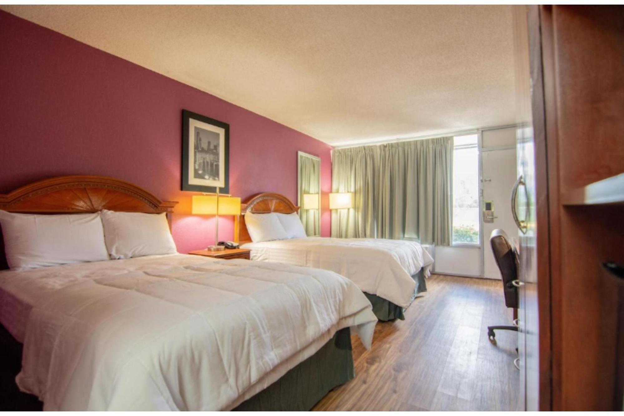 Reidsville Inn & Suites By Oyo Hwy 29 エクステリア 写真