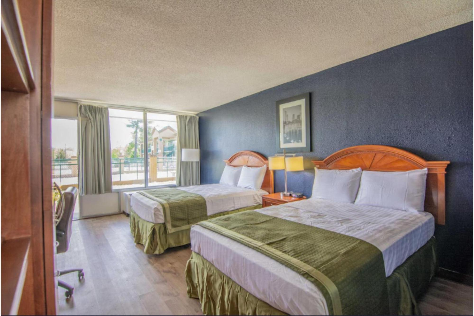 Reidsville Inn & Suites By Oyo Hwy 29 エクステリア 写真